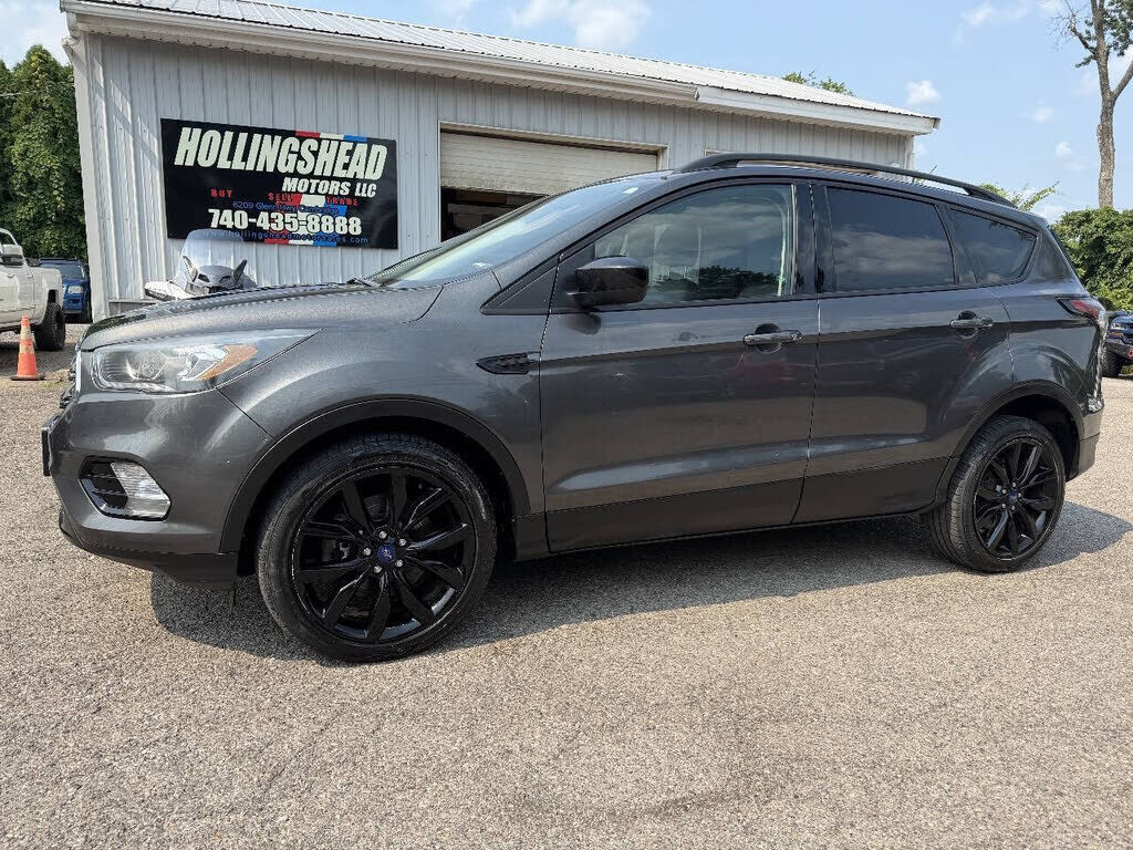 2017 FORD Escape