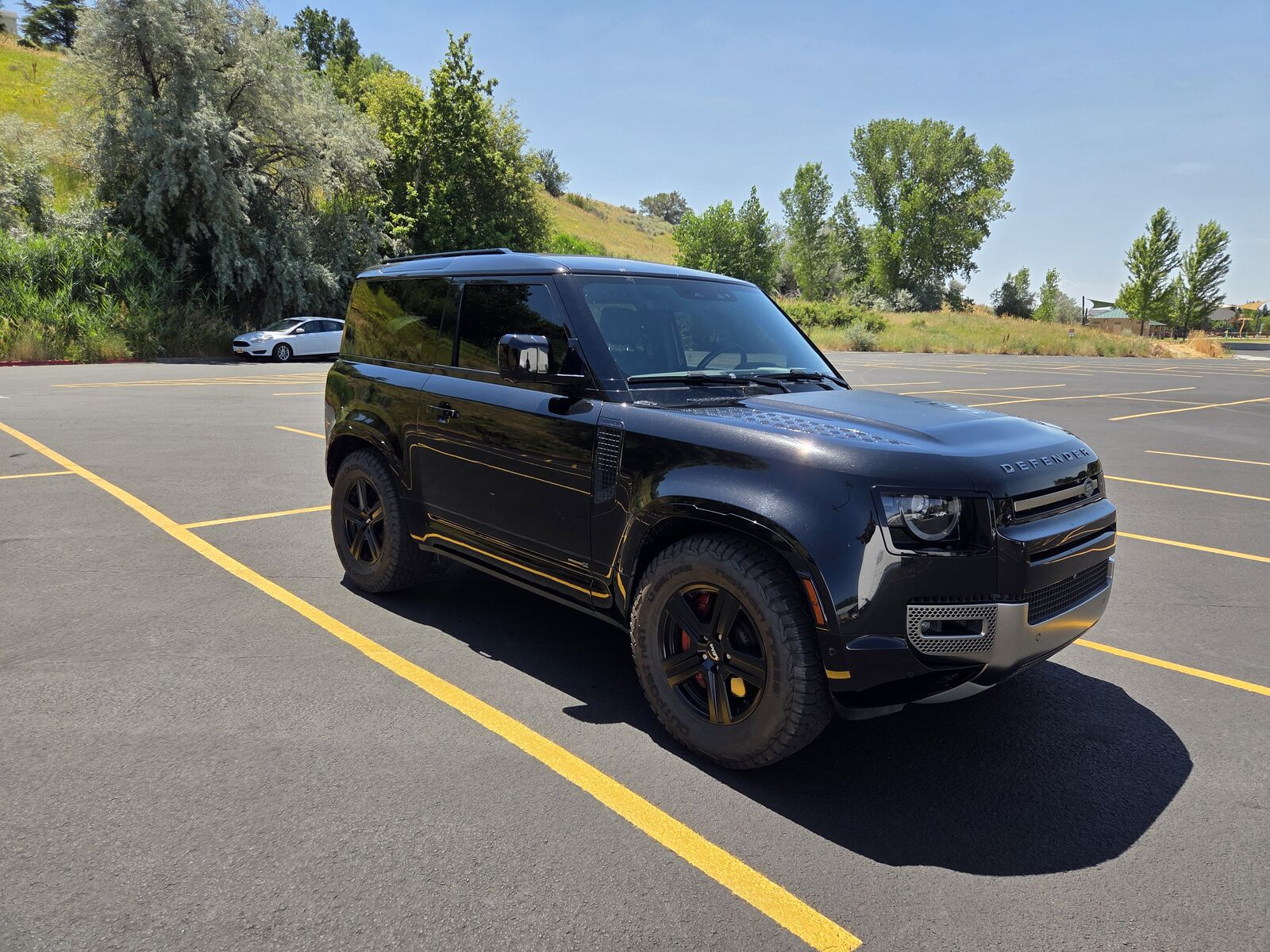 2021 LAND ROVER Defender