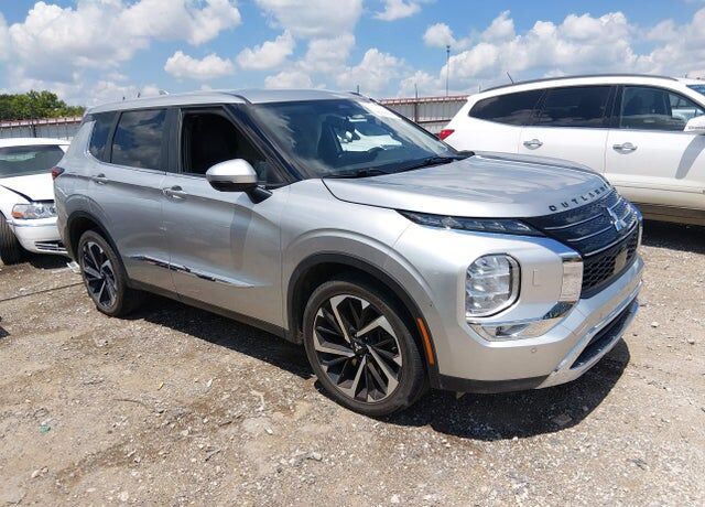 2022 MITSUBISHI Outlander