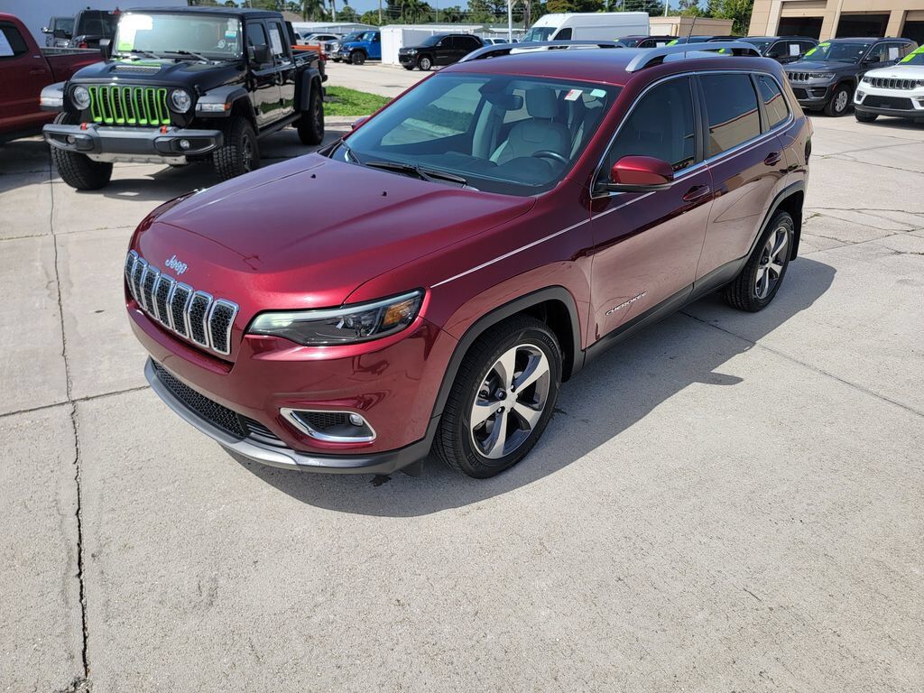 2020 JEEP Cherokee