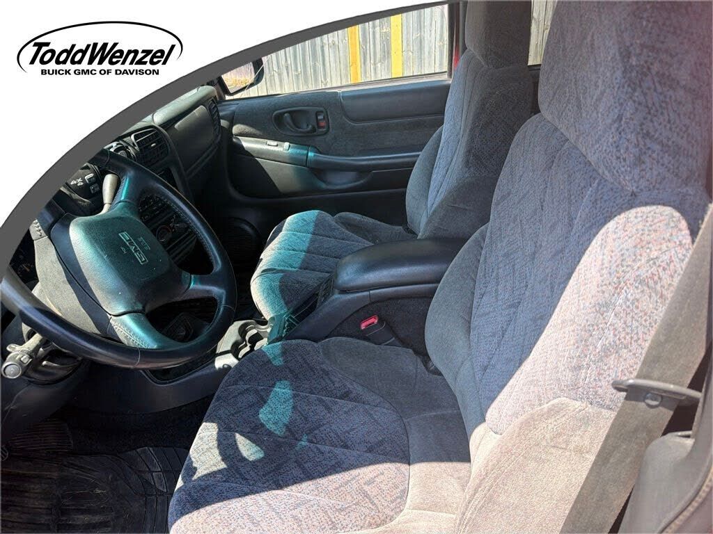 2001 GMC Sonoma