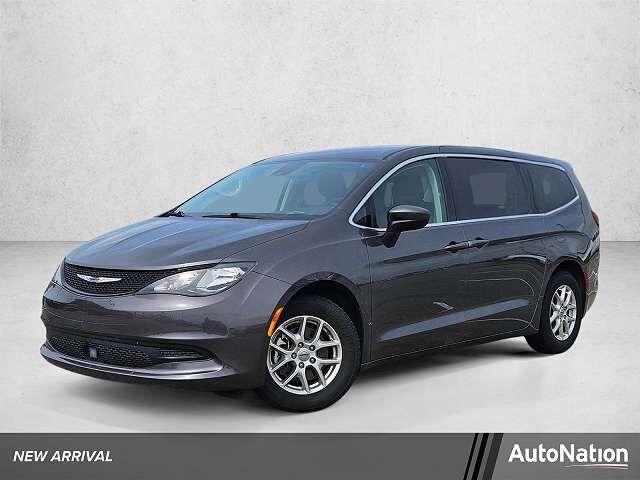 2023 CHRYSLER Voyager