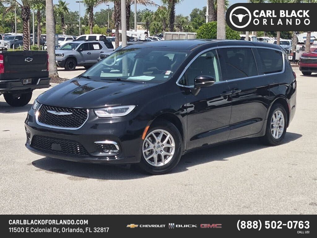 2024 CHRYSLER Pacifica