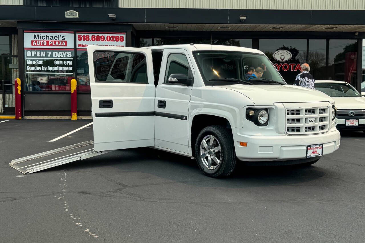 2014 AM GENERAL MV-1