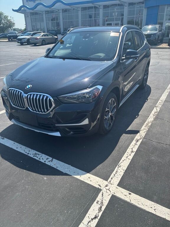 2022 BMW X1