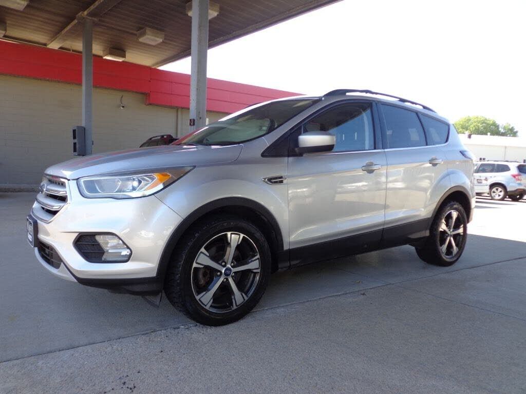 2018 FORD Escape
