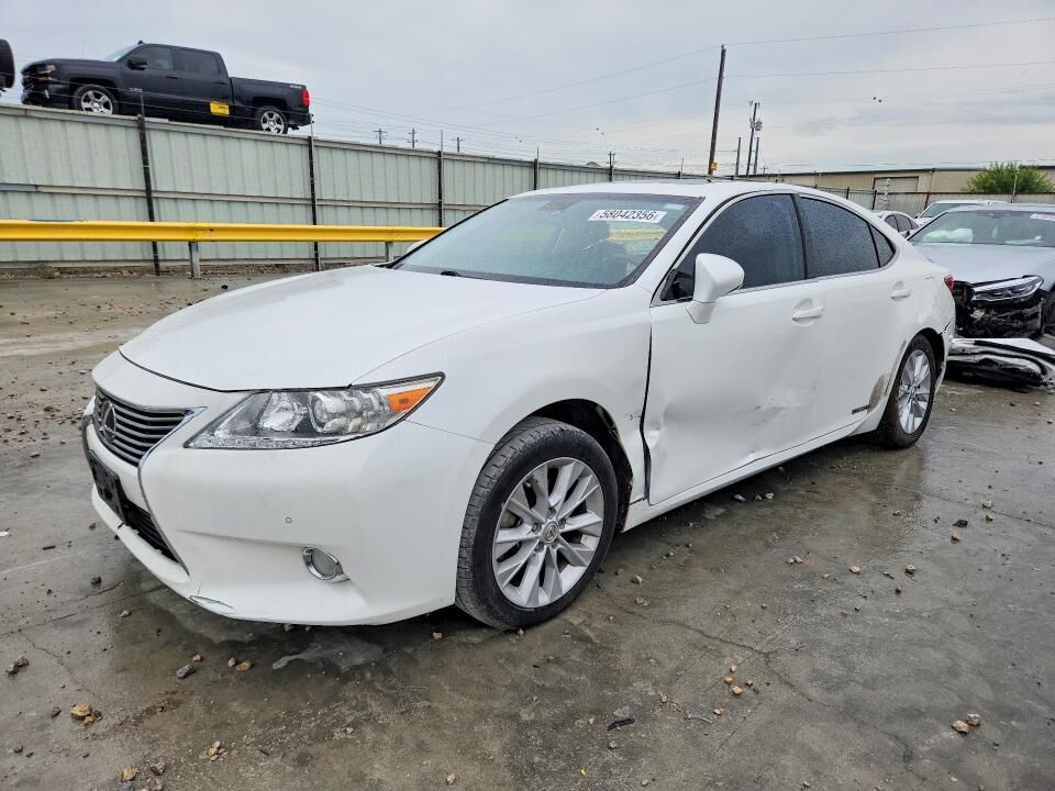 2013 LEXUS ES