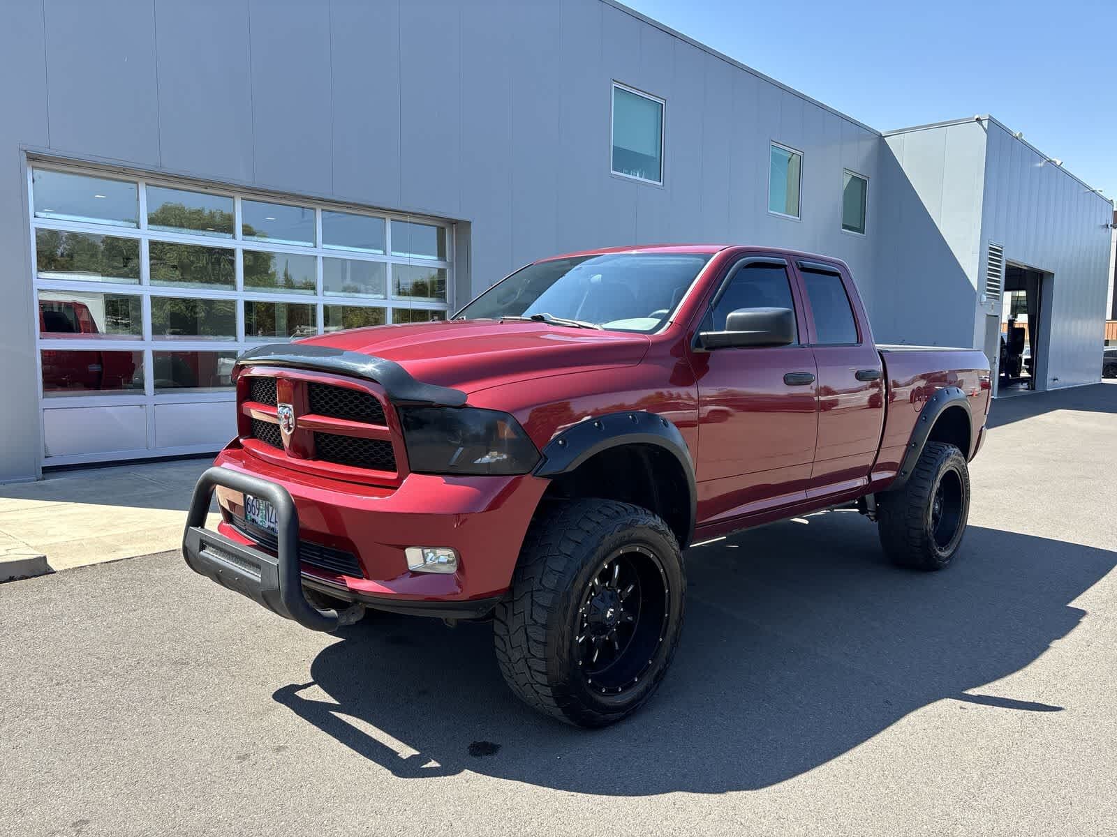 2012 DODGE Ram