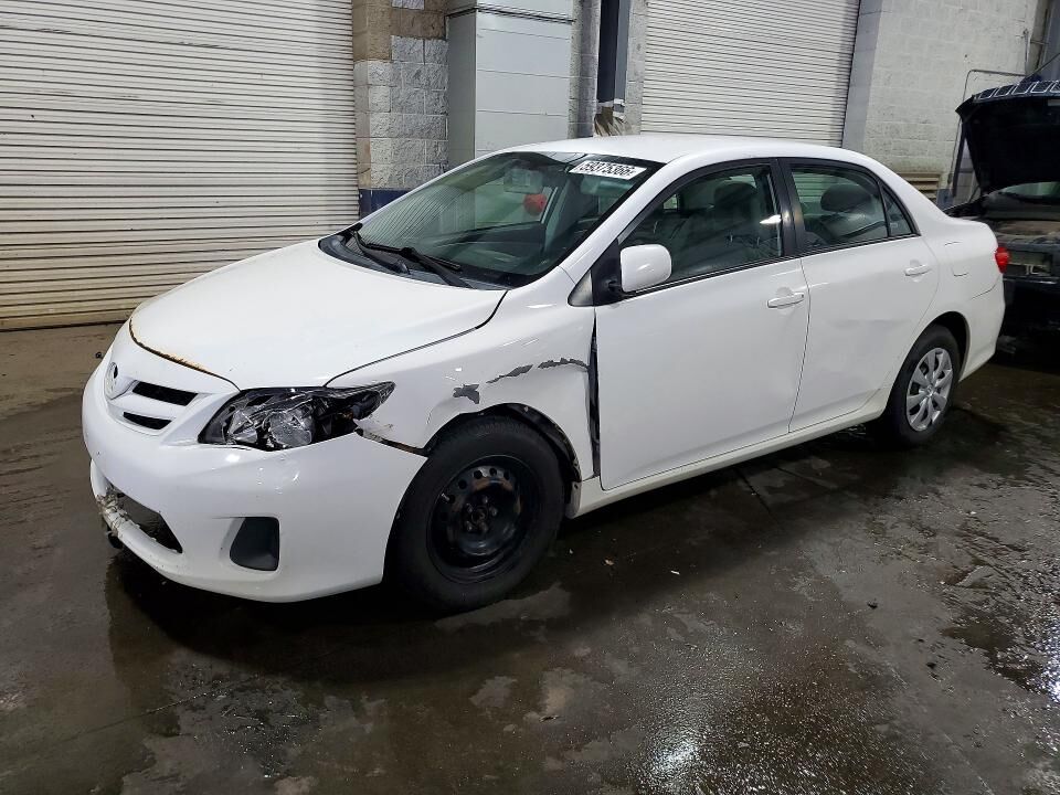 2011 TOYOTA Corolla