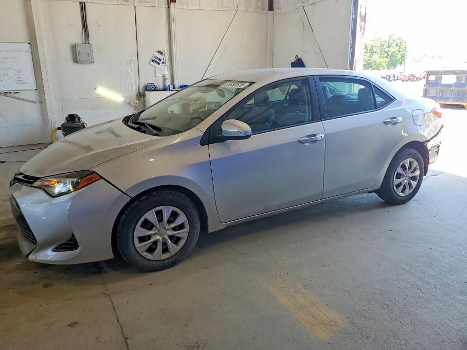 2018 TOYOTA Corolla