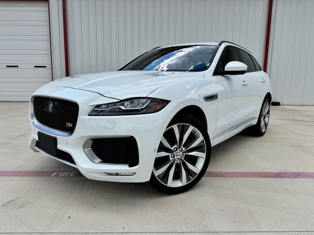 2020 JAGUAR F-Pace