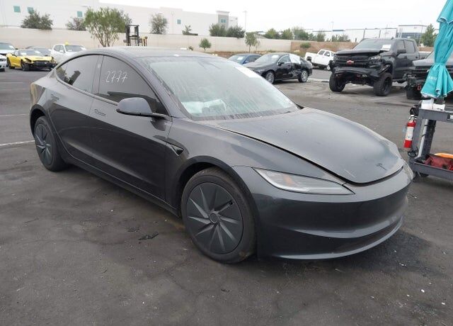 2026 TESLA Model 3