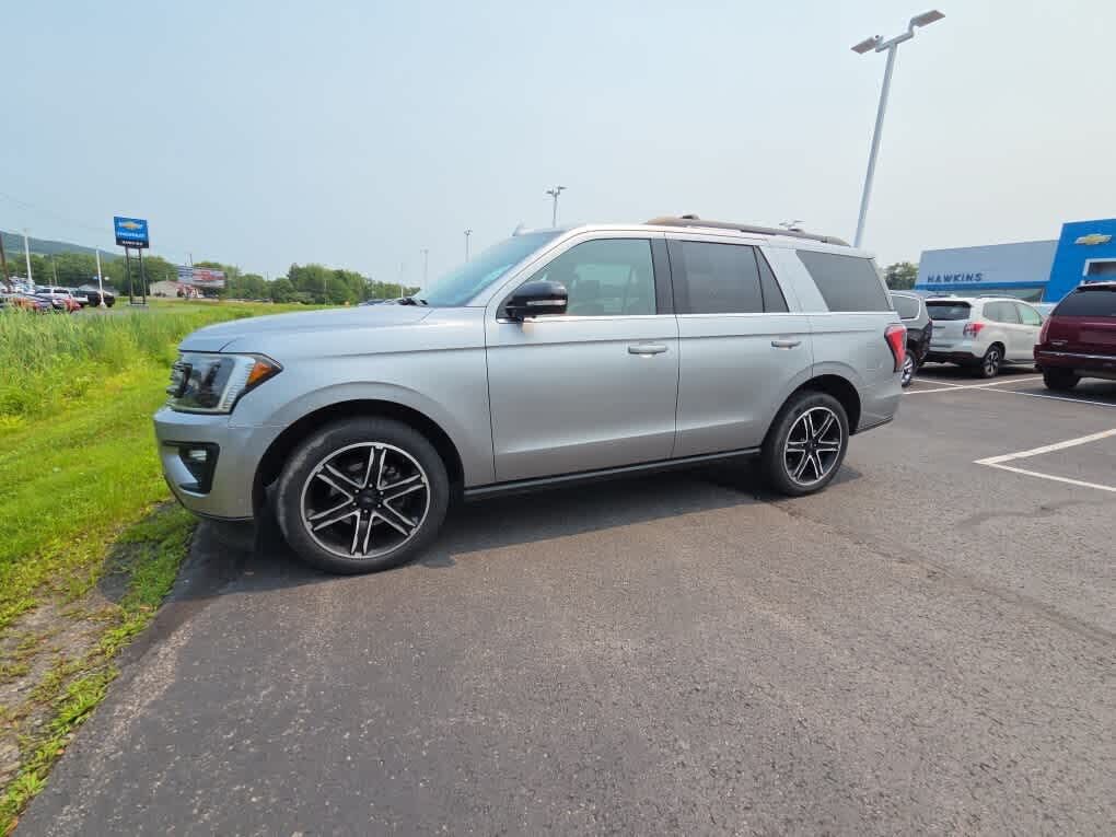 2020 FORD Expedition