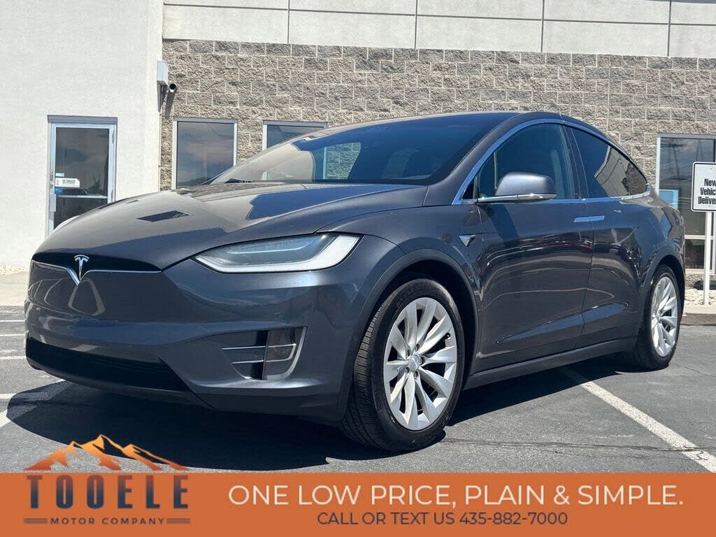 2018 TESLA Model X
