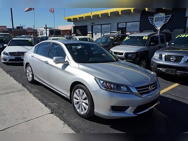 2015 HONDA Accord