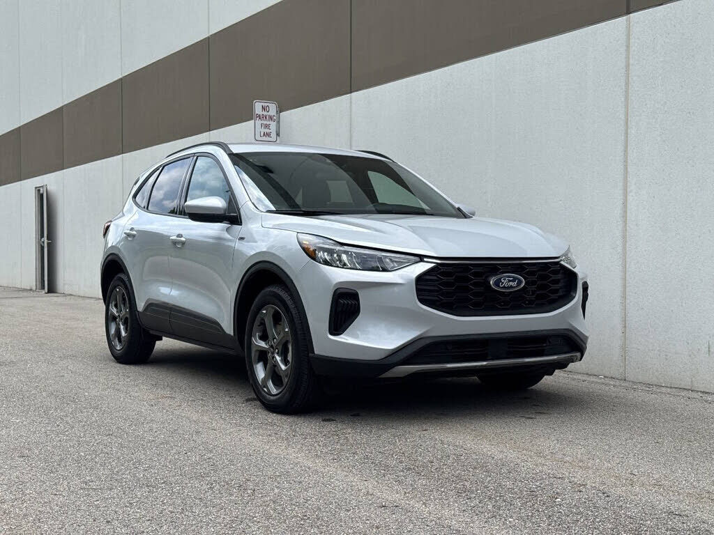 2025 FORD Escape