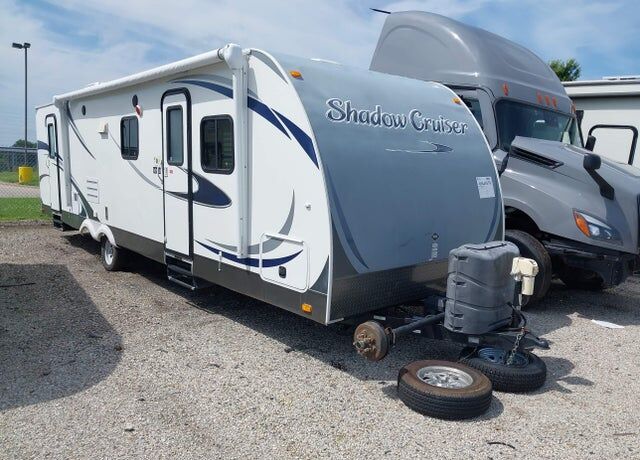 2013 CRUISER RV Shadow Cruiser