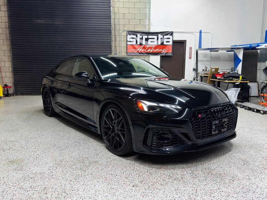 2023 AUDI RS5