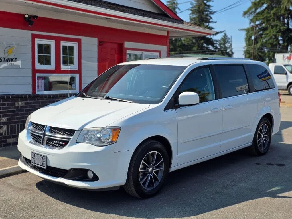 2017 DODGE Grand Caravan