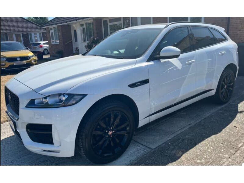 Jaguar F-Pace
