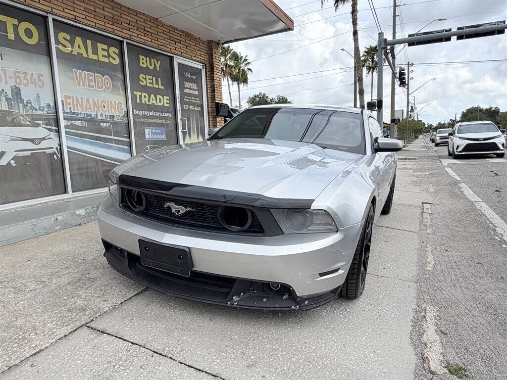 2011 FORD Mustang