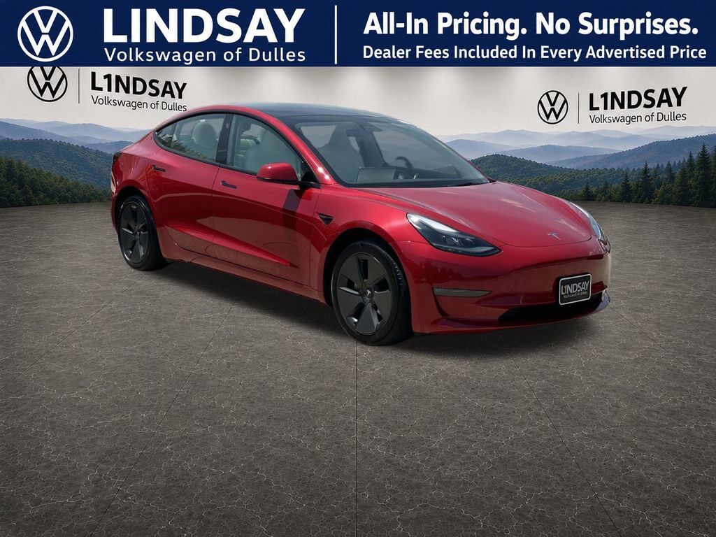 2023 TESLA Model 3