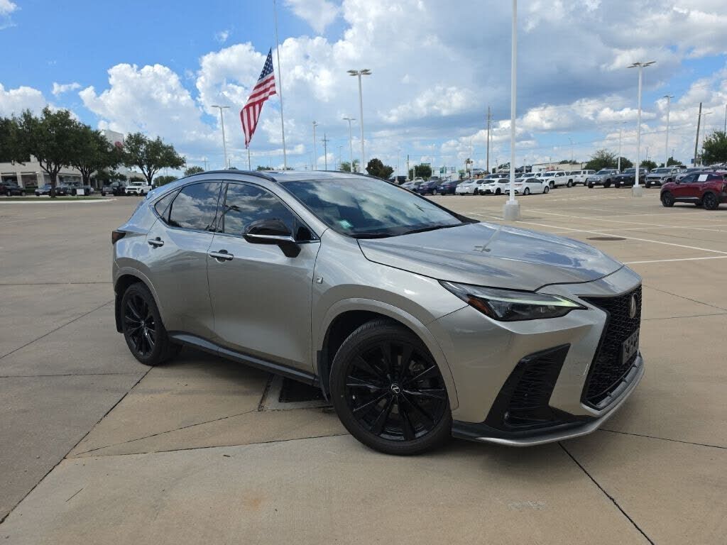 2023 LEXUS NX
