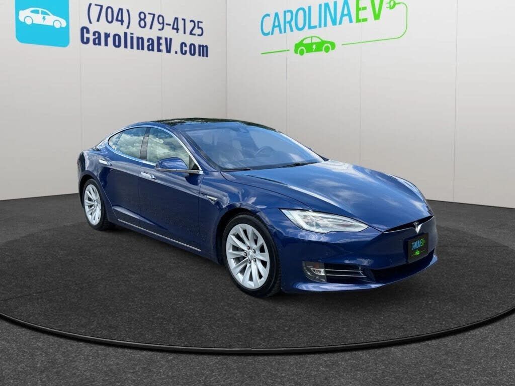 2016 TESLA Model S