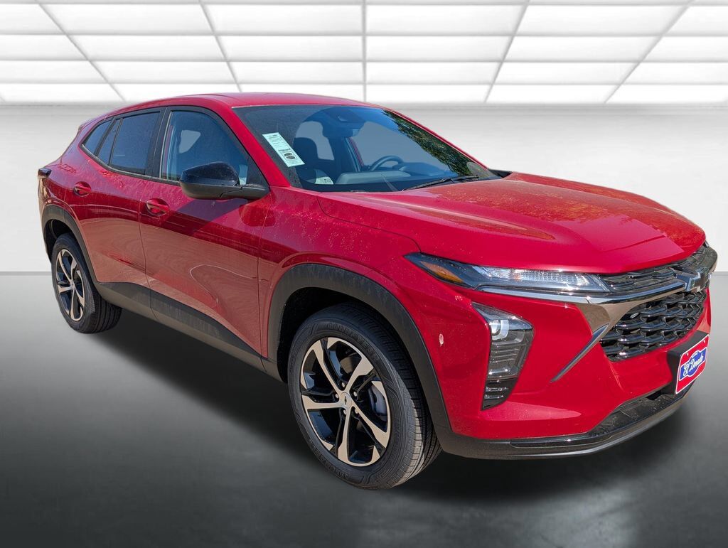 2026 CHEVROLET Trax