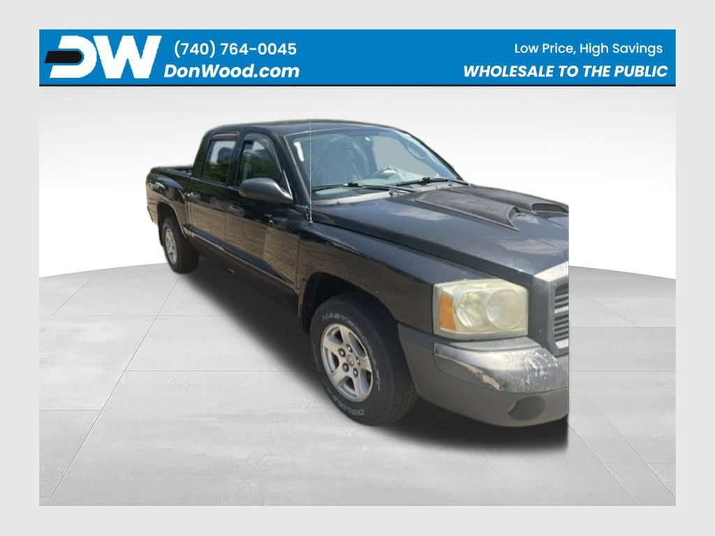 2005 DODGE Dakota