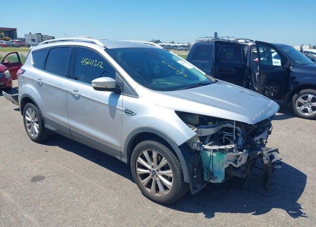 2017 FORD Escape
