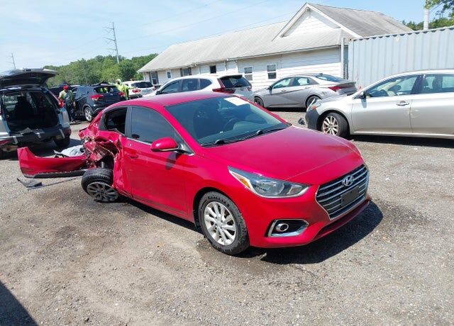 2022 HYUNDAI Accent