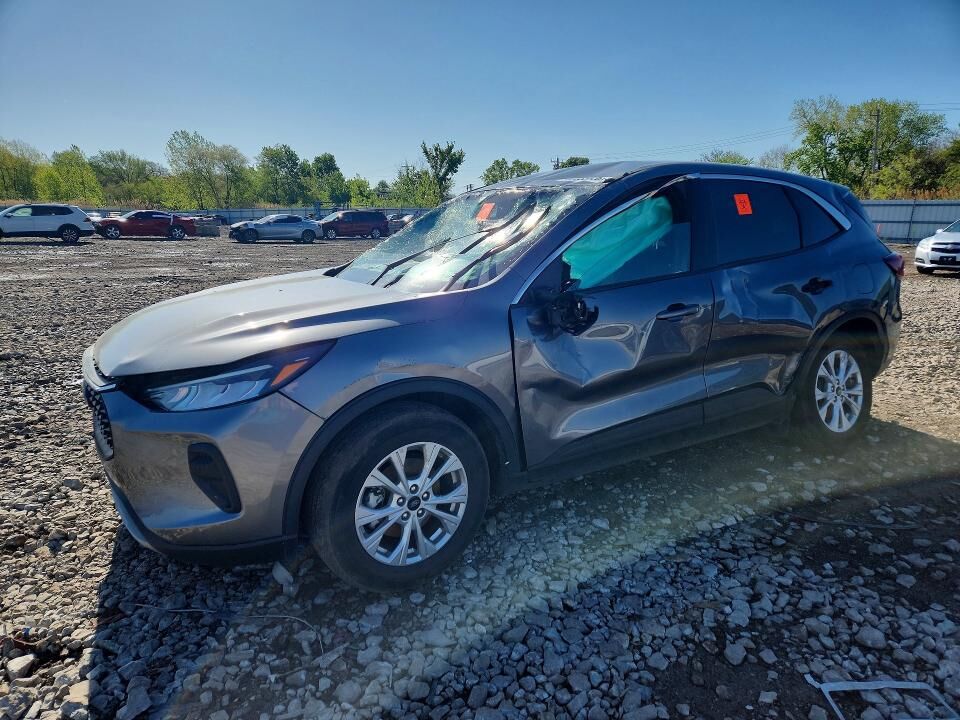 2023 FORD Escape