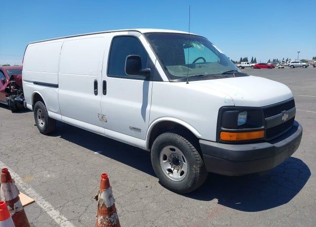 2005 CHEVROLET Express