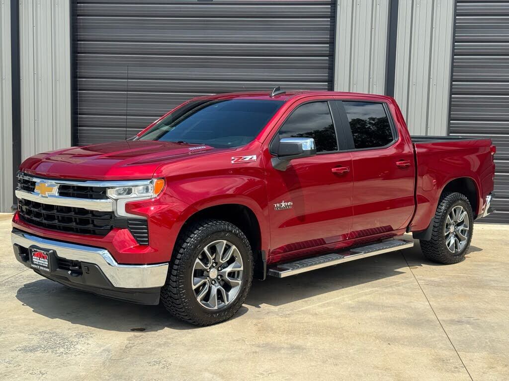 2023 CHEVROLET Silverado