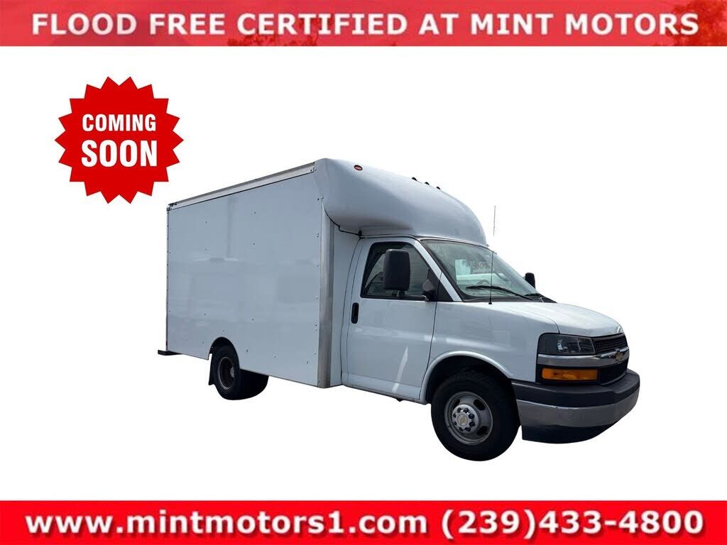 2022 CHEVROLET Express