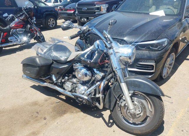 2005 HARLEY DAVIDSON Road King Custom