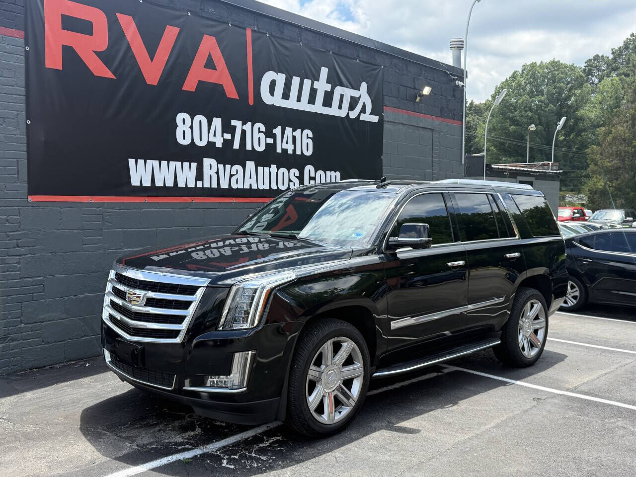 2017 CADILLAC Escalade