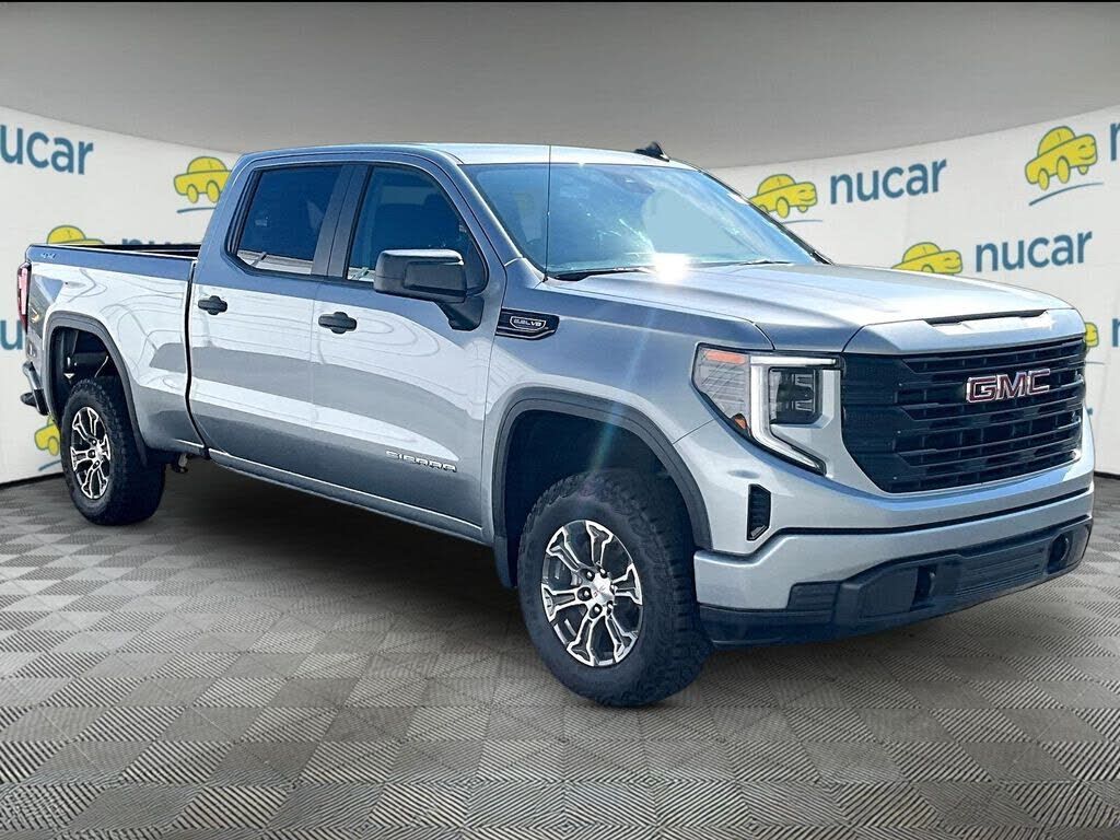 2024 GMC Sierra