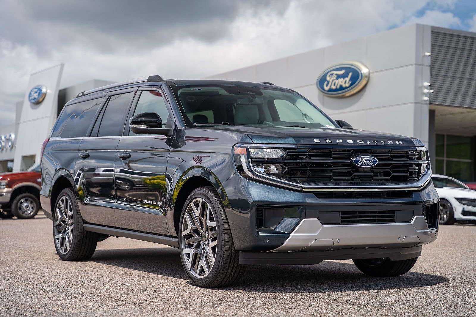 2026 FORD Expedition