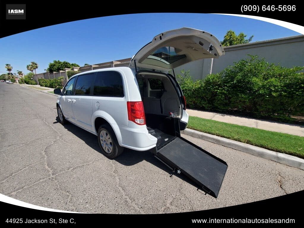 2018 DODGE Grand Caravan