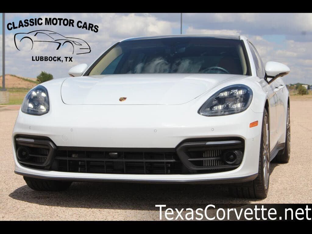2023 PORSCHE Panamera