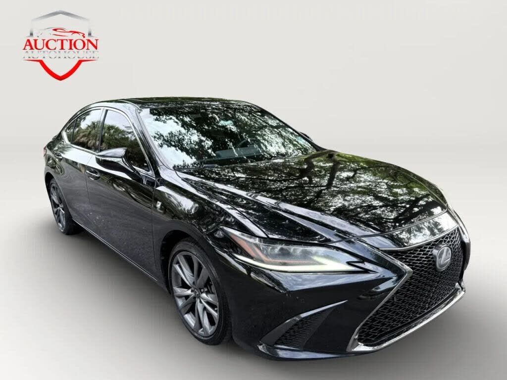 2019 LEXUS ES