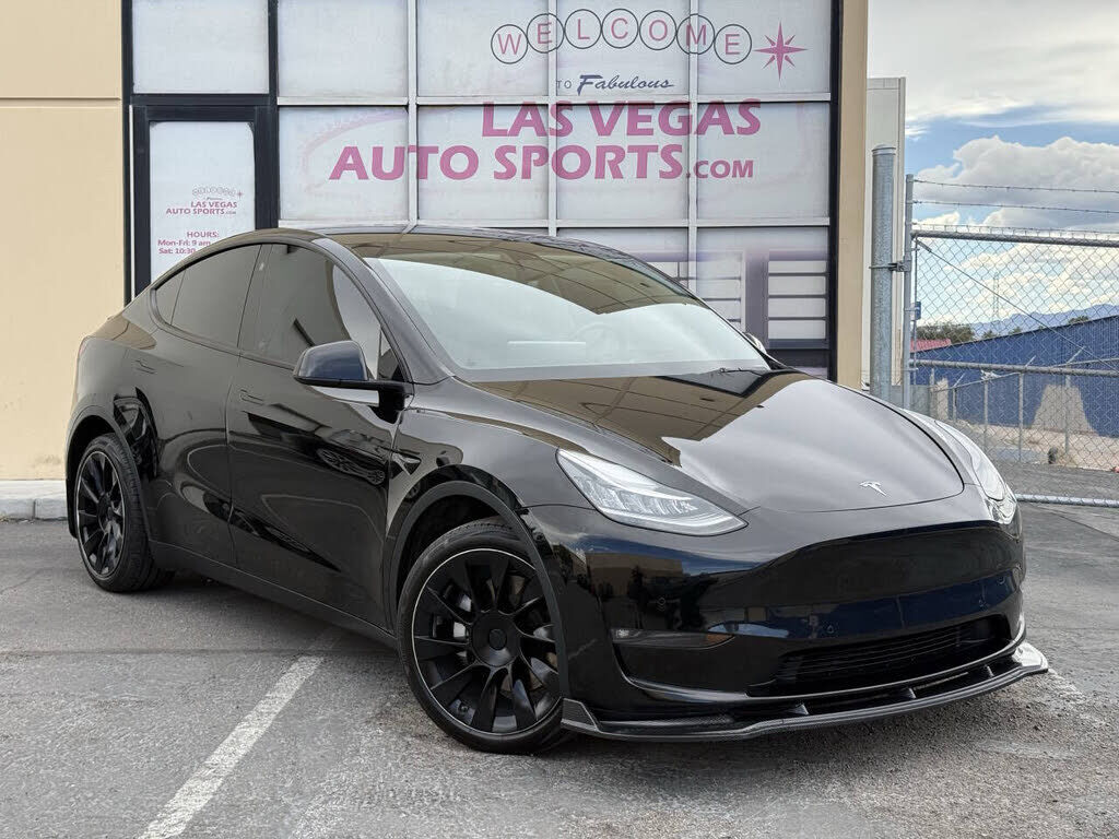 2021 TESLA Model Y