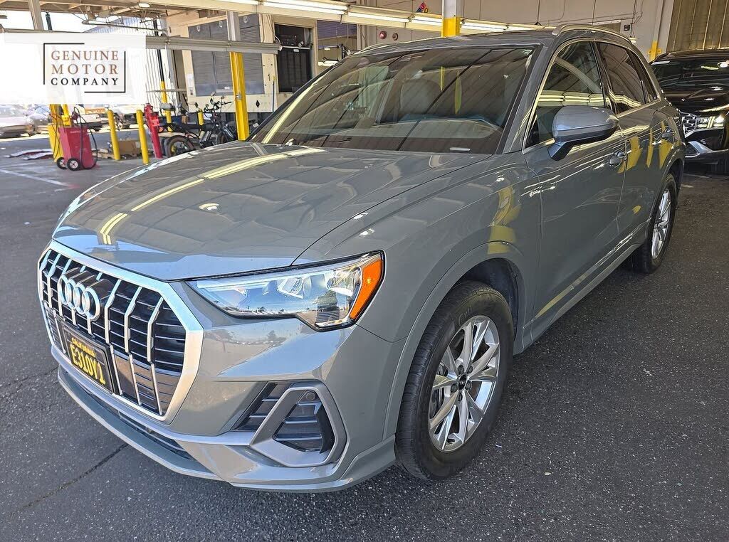 2022 AUDI Q3