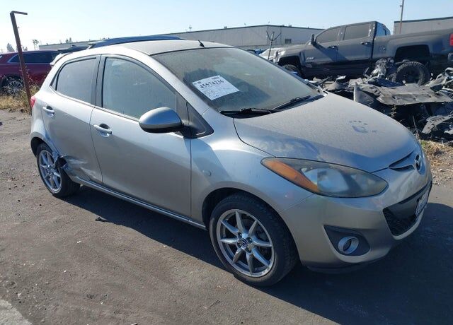 2011 MAZDA Mazda2