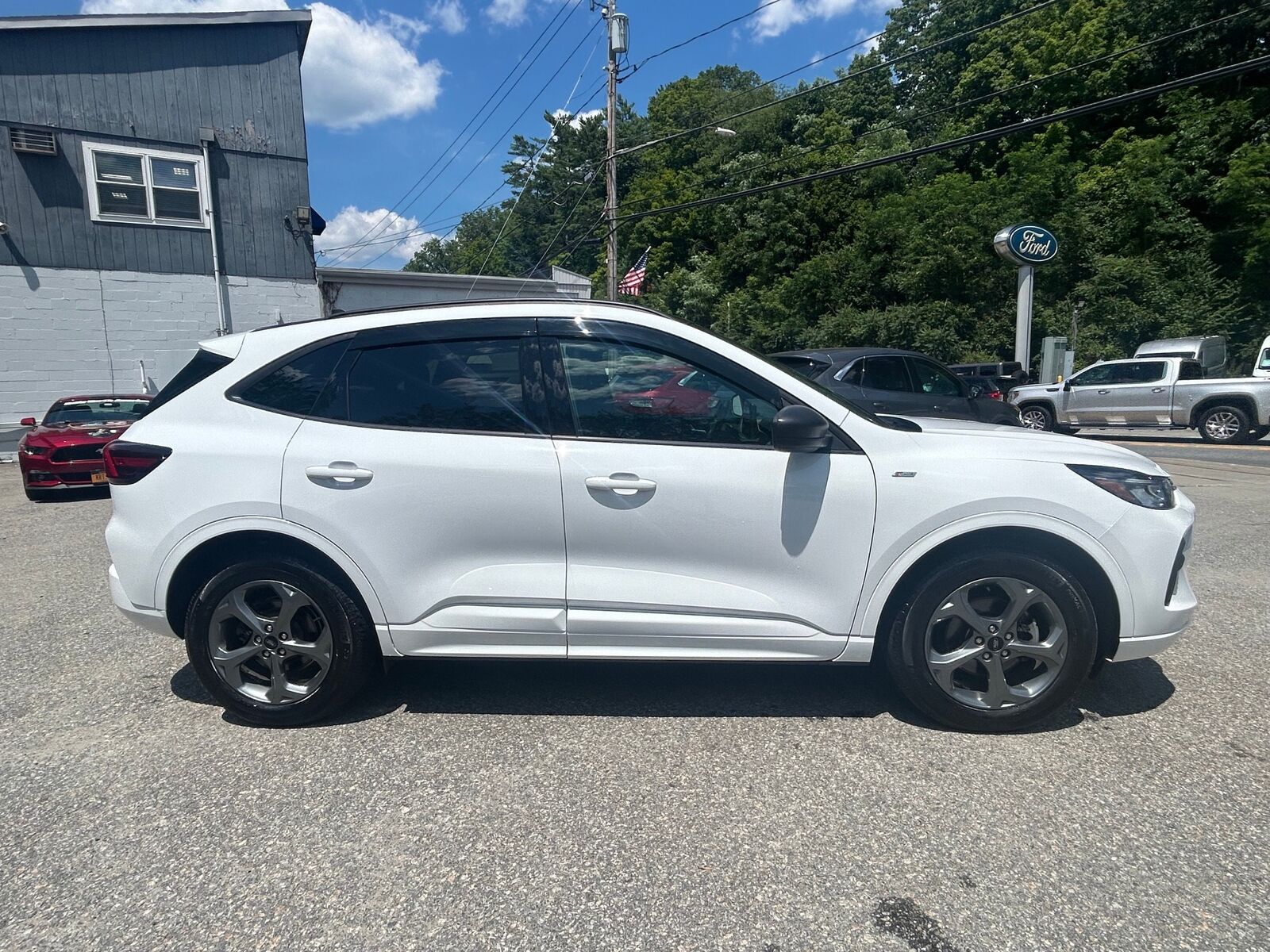2023 FORD Escape