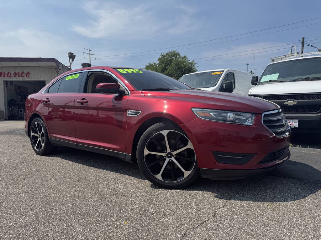 2016 FORD Taurus