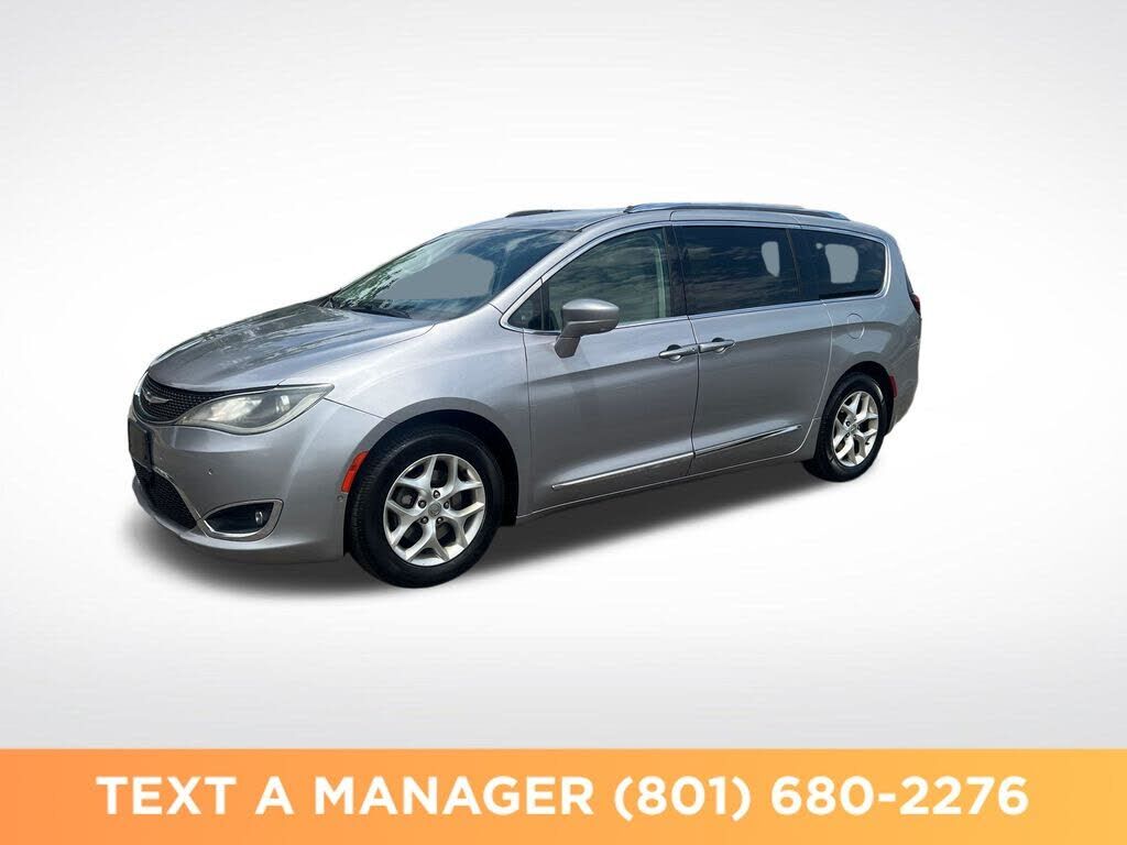 2018 CHRYSLER Pacifica