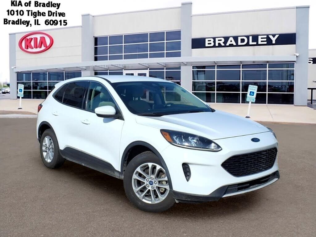 2020 FORD Escape